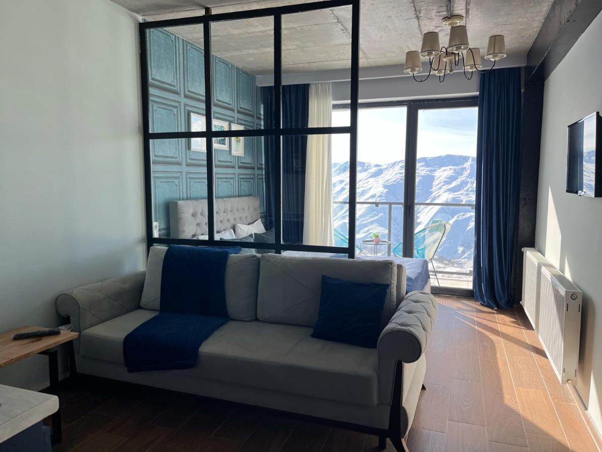 Twins Apartment Deluxe, New Gudauri Exterior foto